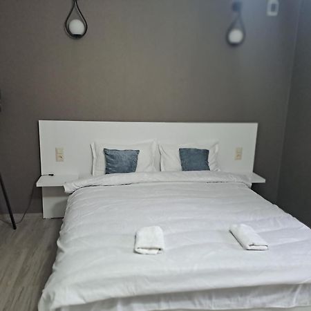 Ira & Vaso'S Guest House Borjomipark Ngoại thất bức ảnh